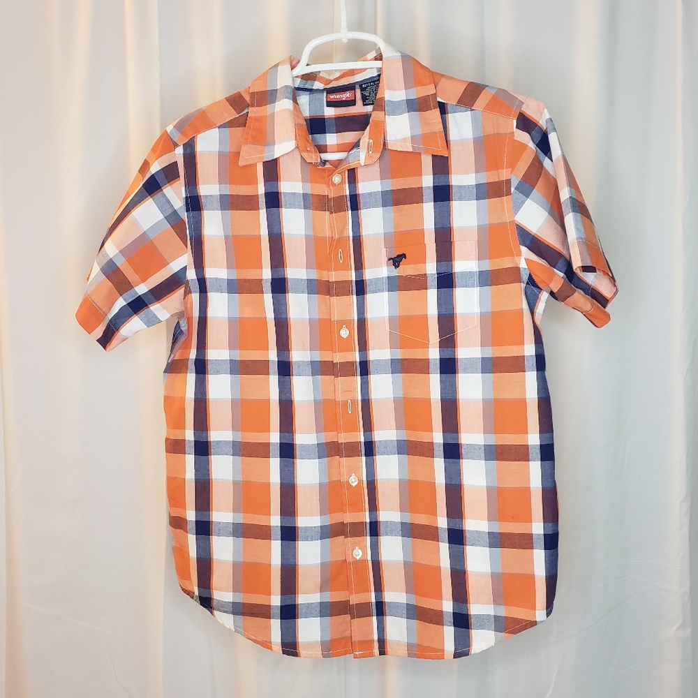 Wrangler Short Sleeve Button Down Boy's Large Colorful Plaid Shirt.